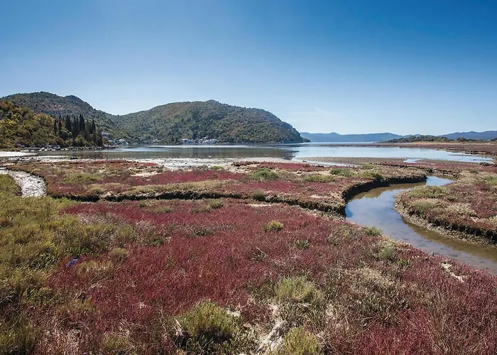 Apartman With Sea View Xii Blace